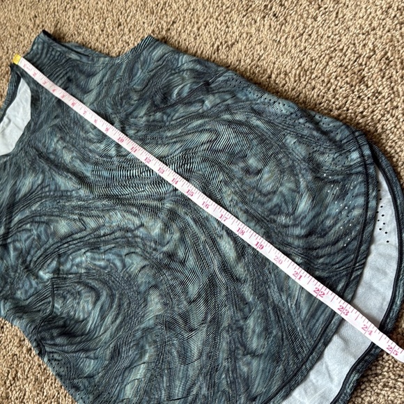 Lululemon High Neck Split Hem Run Tank Dimensional Icing Blue Multi - Picture 10 of 10